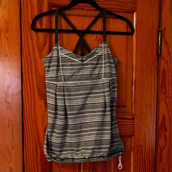 Lululemon yoga top - Picture 1 of 6